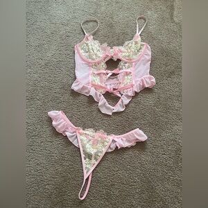 Lace Lingerie Set